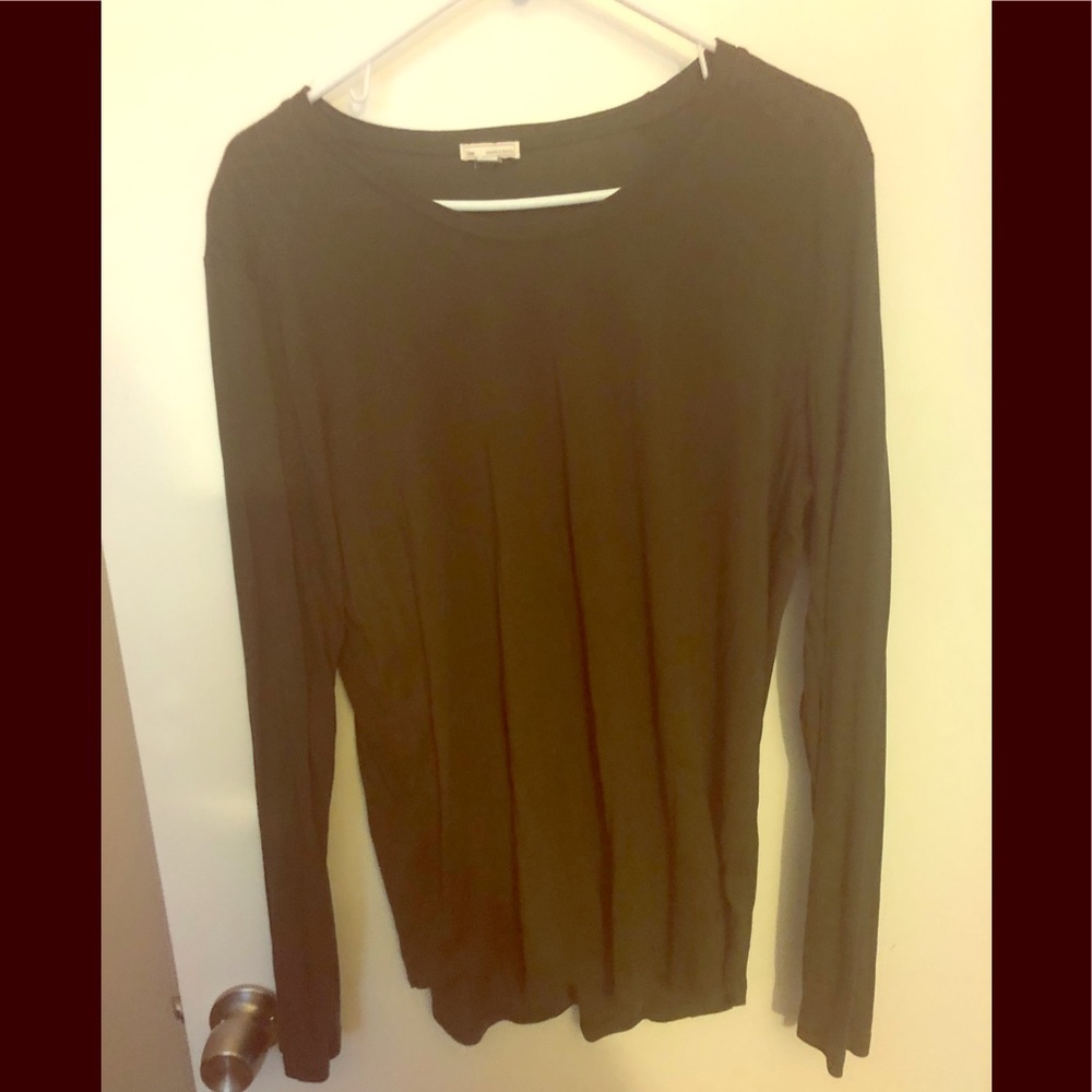 Gap Quilted Shoulder Long Sleeve Tee in Olive XL